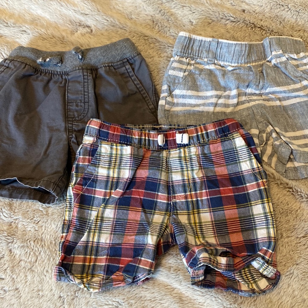 Carters 3 Pack Boy  Shorts (12 Months)